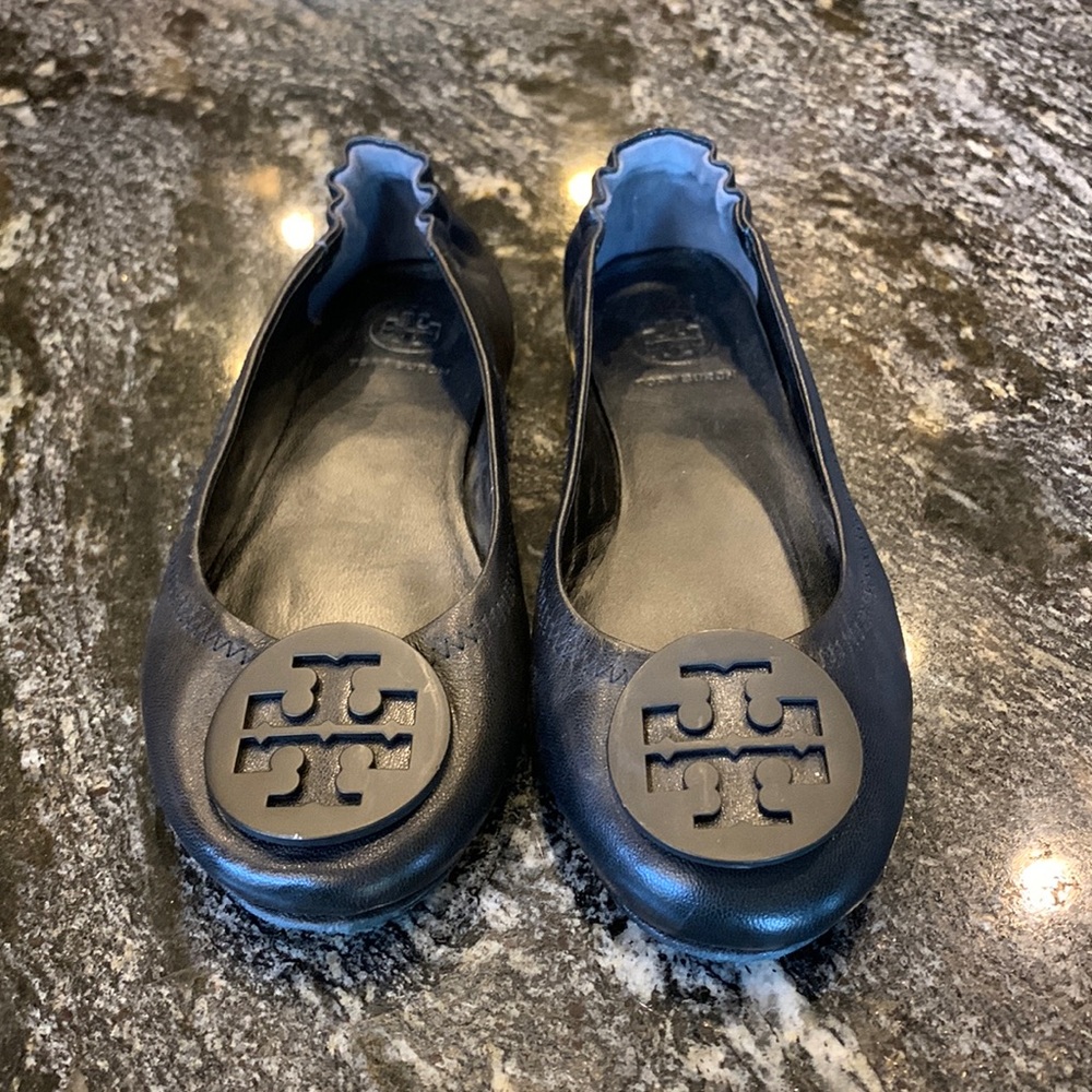 Tory Burch Black Leather Flats - Size 5 1/2